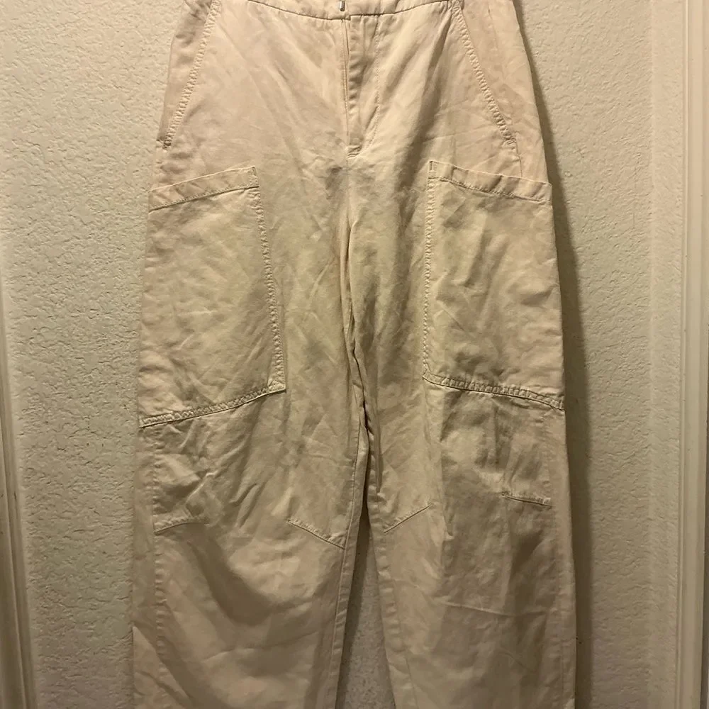 Zara stylish cream